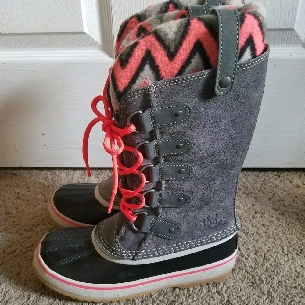 New sorel boots